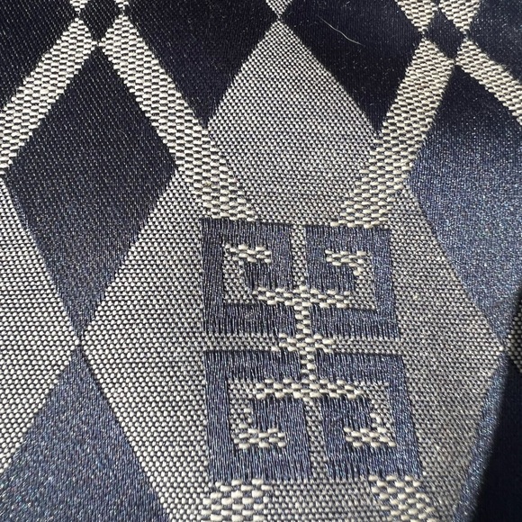 Givenchy Canvas handbag - Picture 10 of 10